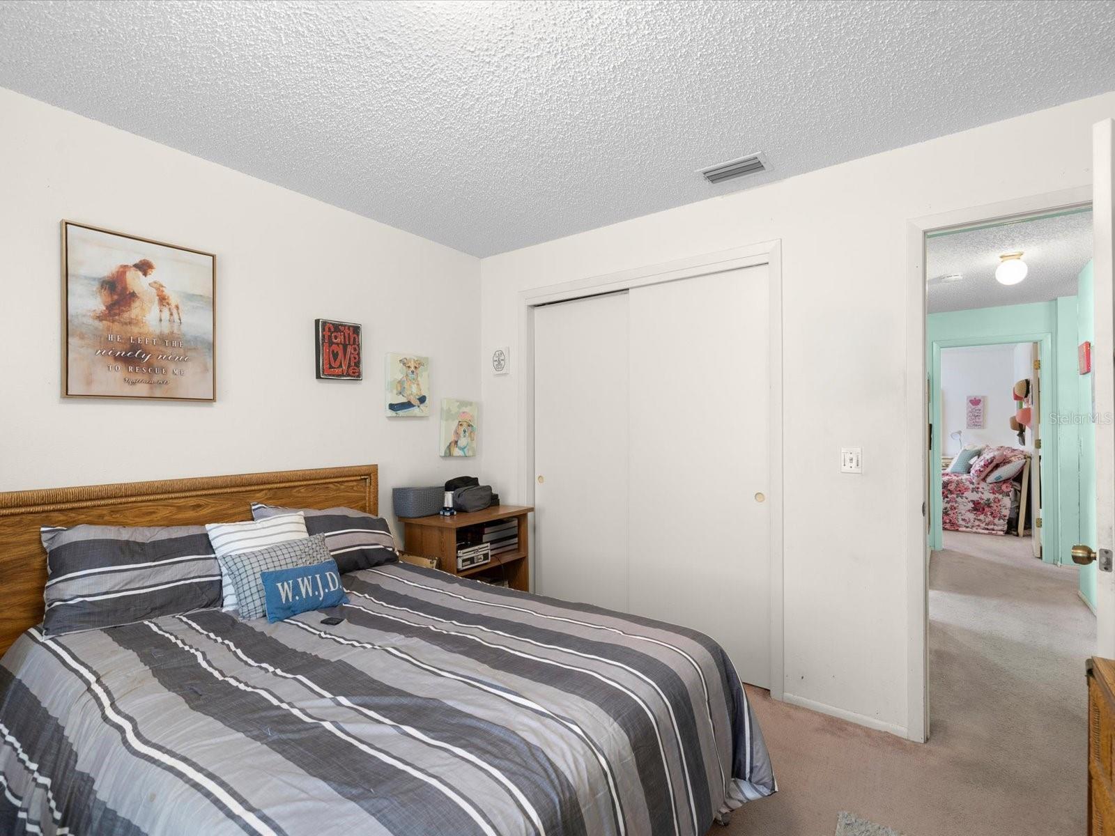 Image 25 of 41 For 11443 Nature Trail