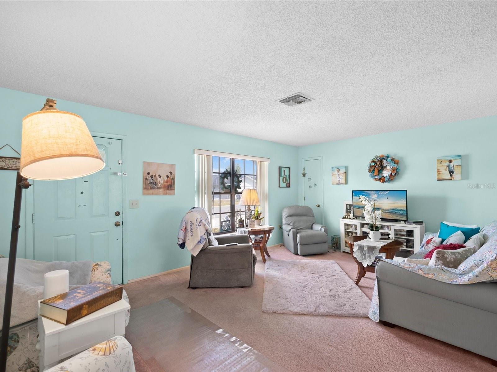 Image 4 of 41 For 11443 Nature Trail