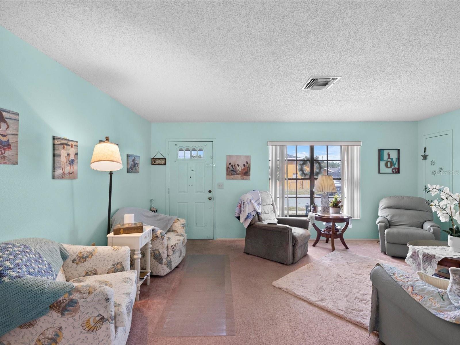 Image 6 of 41 For 11443 Nature Trail