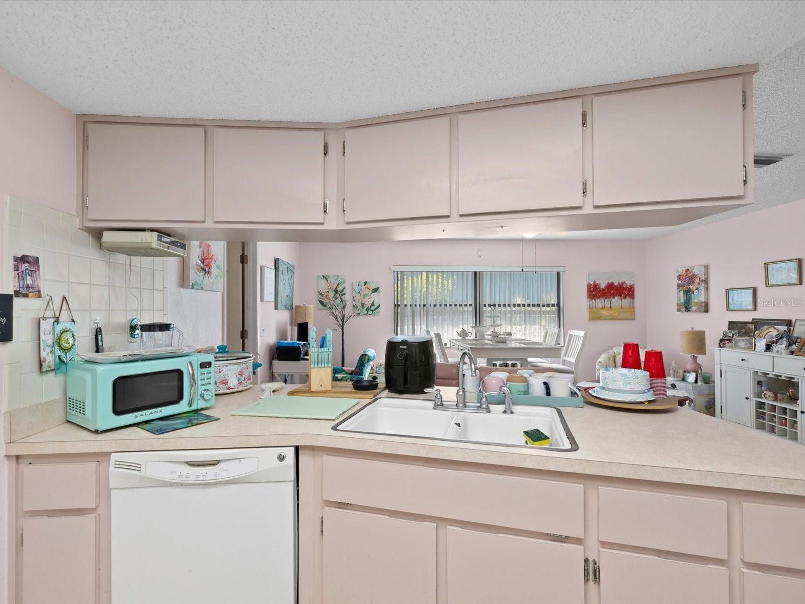 Image 8 of 41 For 11443 Nature Trail