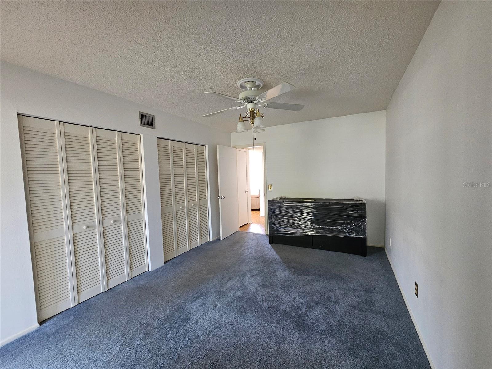 Image 13 of 67 For 2386 Sumatran Way 44