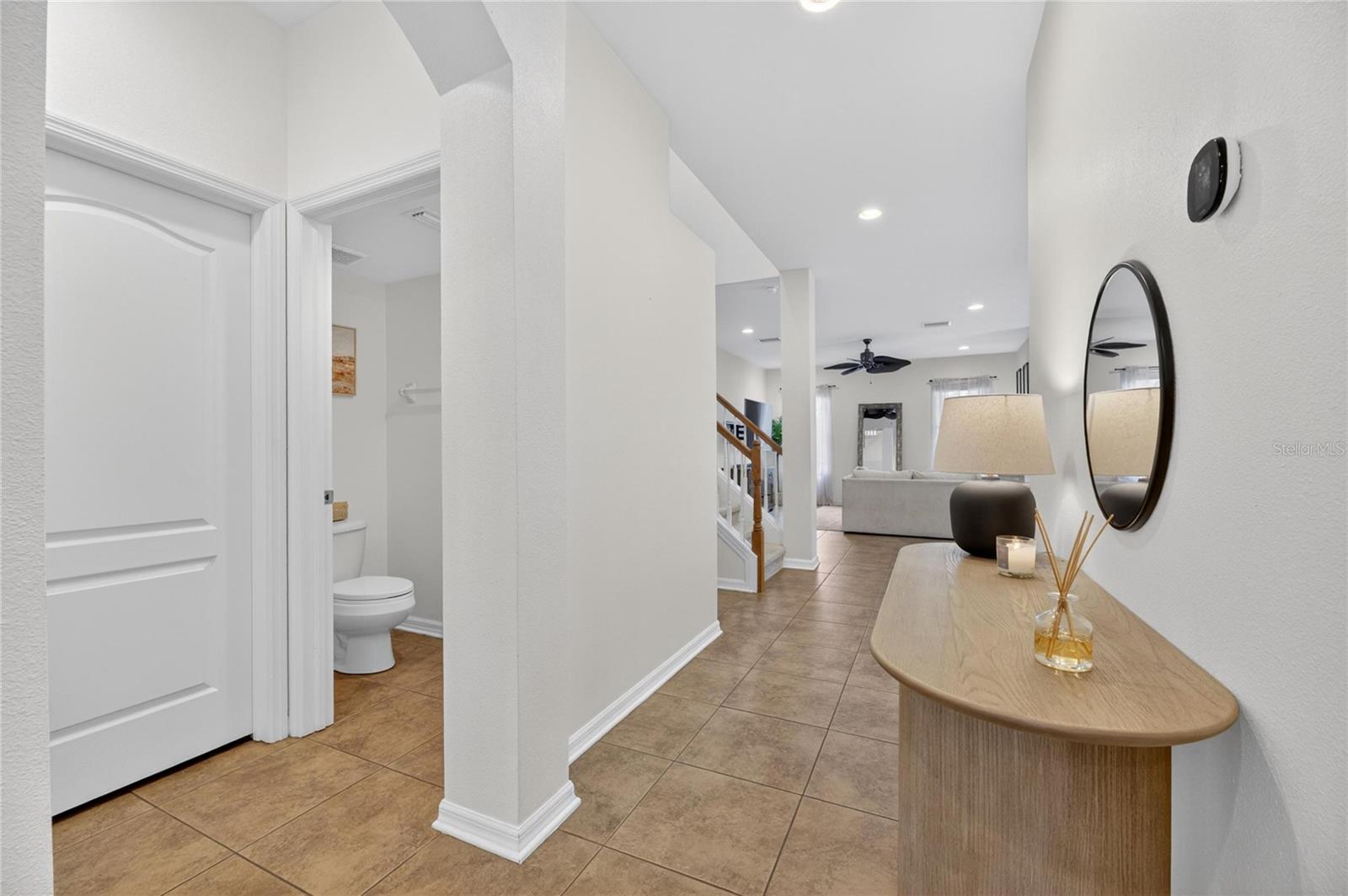 Image 21 of 72 For 8115 Savannah Point Court