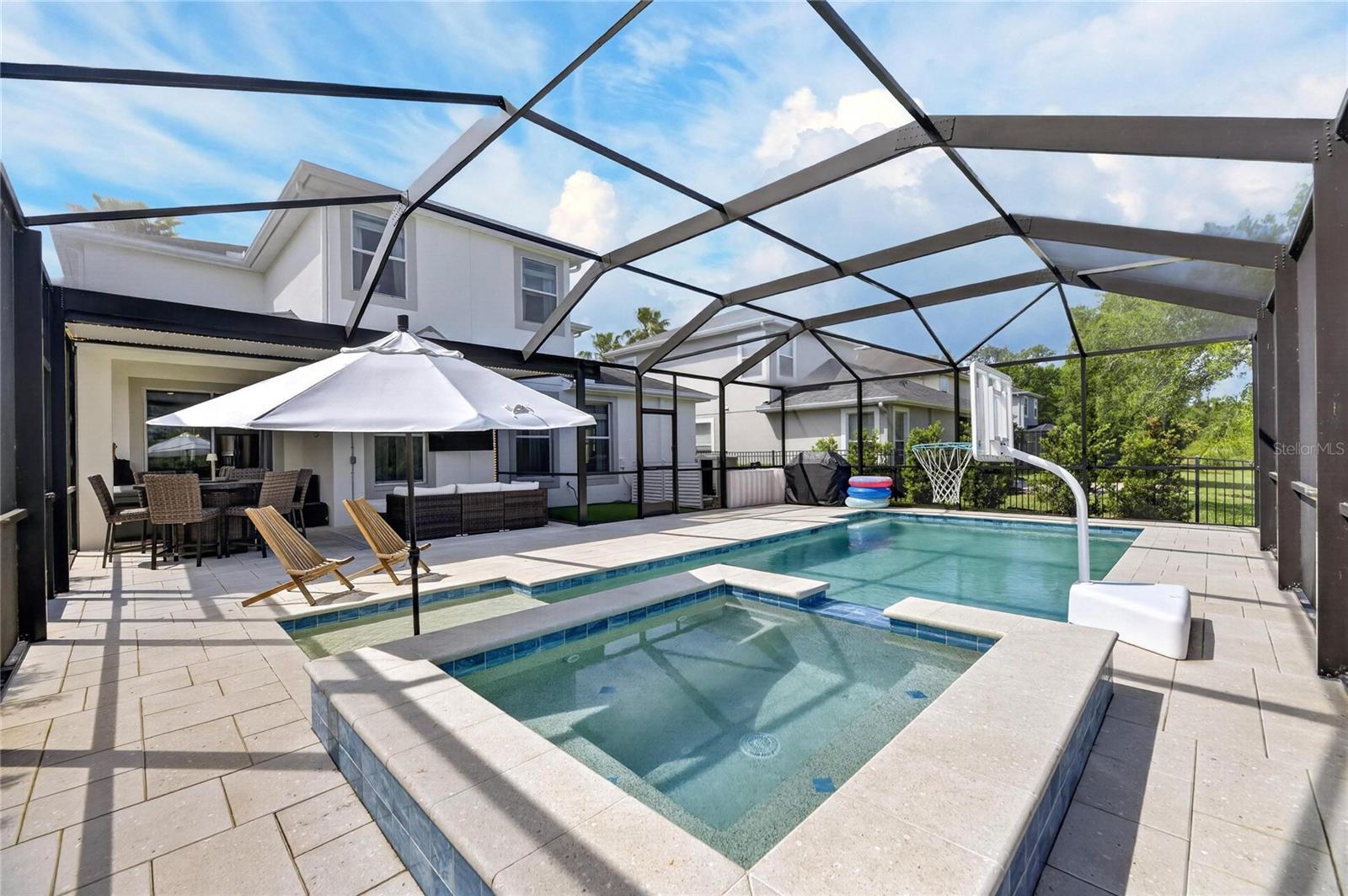 Image 32 of 72 For 8115 Savannah Point Court