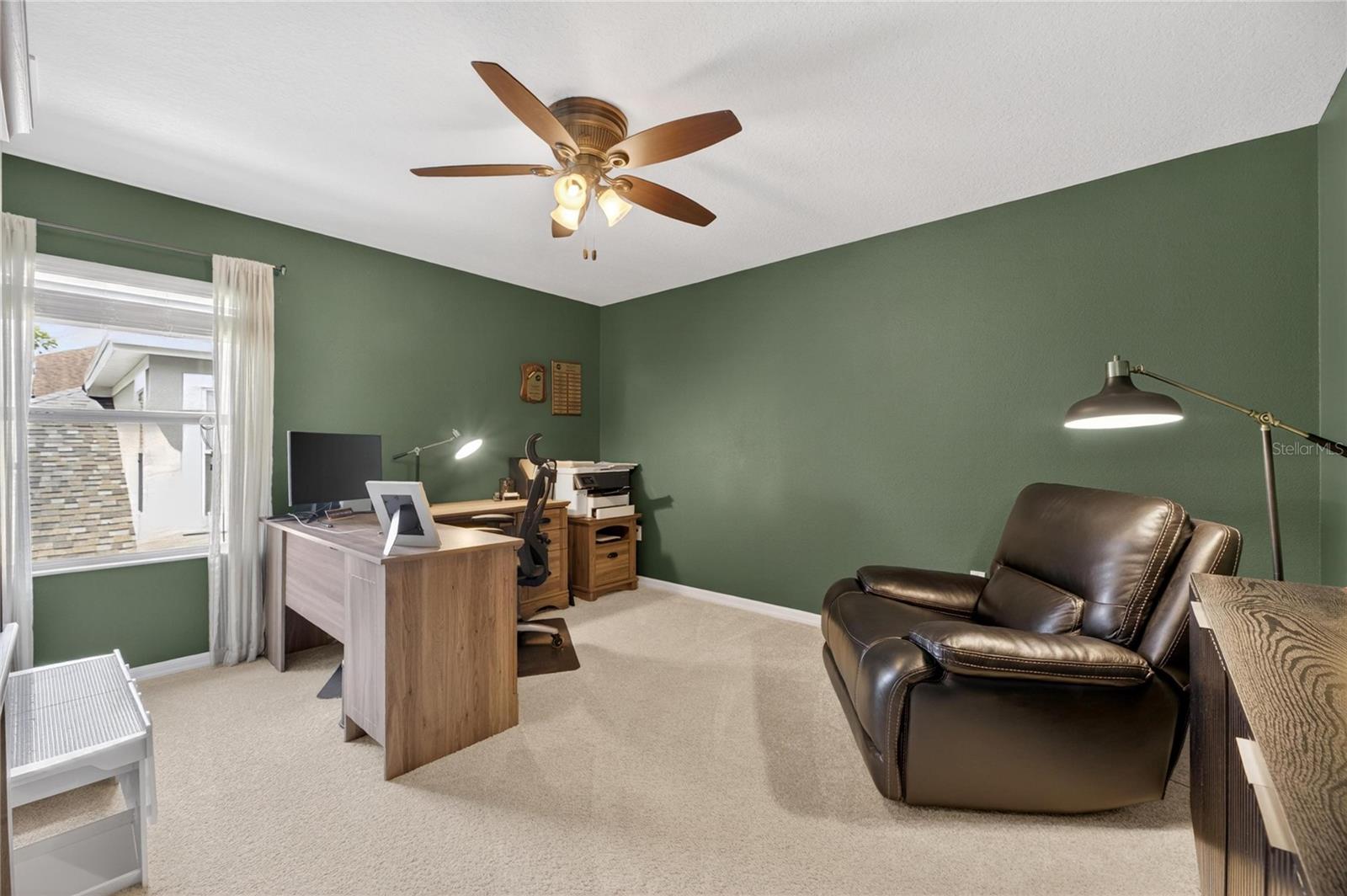 Image 39 of 72 For 8115 Savannah Point Court