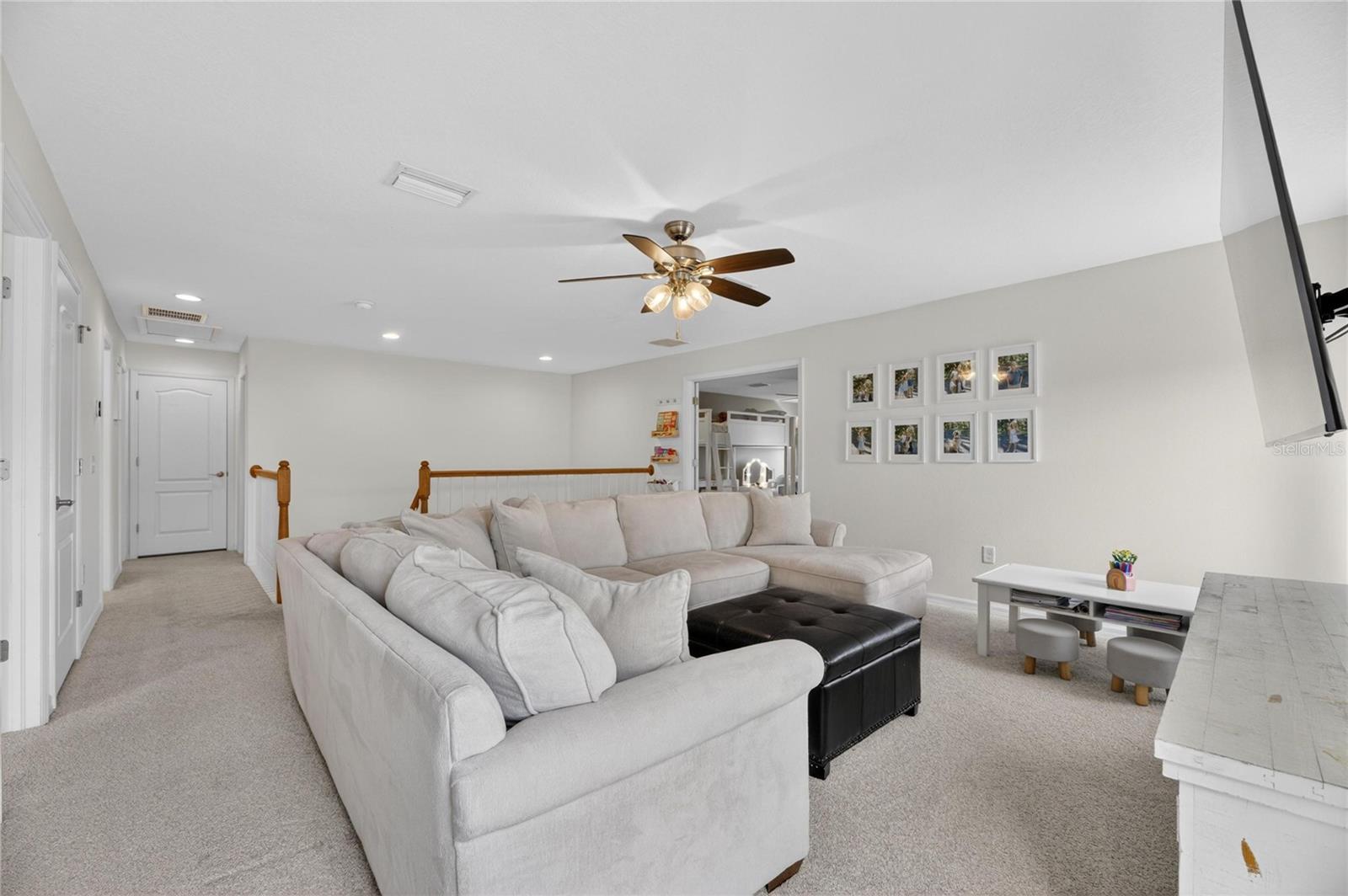 Image 43 of 72 For 8115 Savannah Point Court