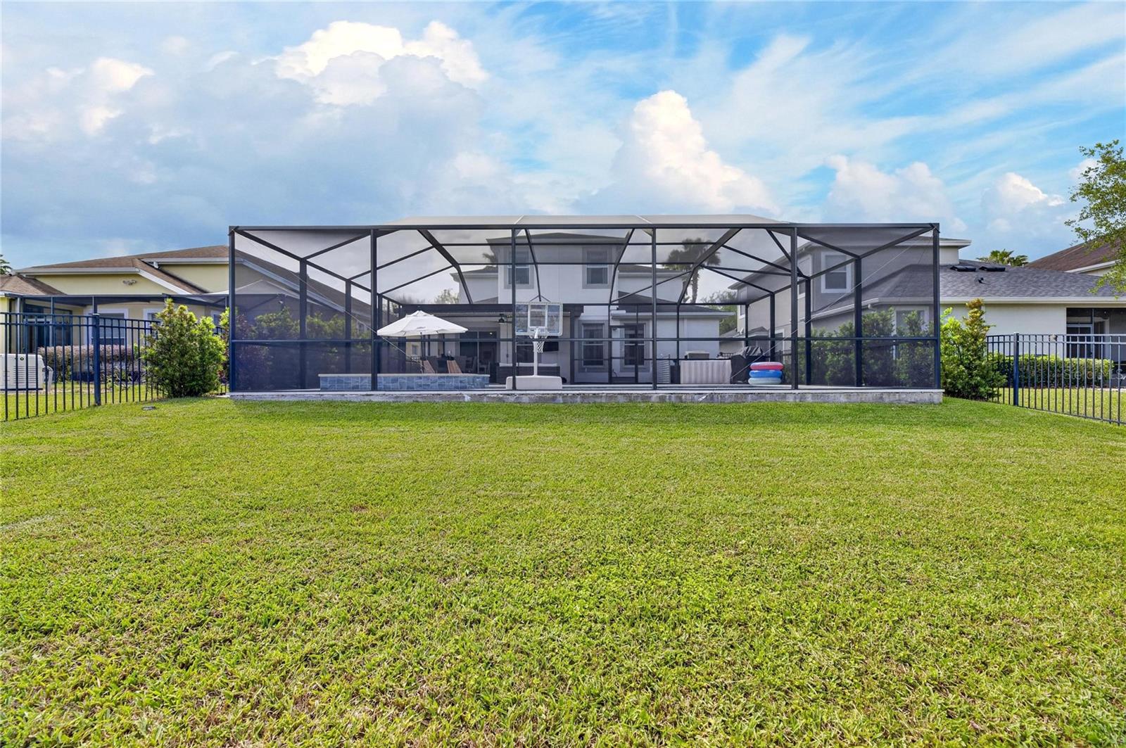 Image 54 of 72 For 8115 Savannah Point Court