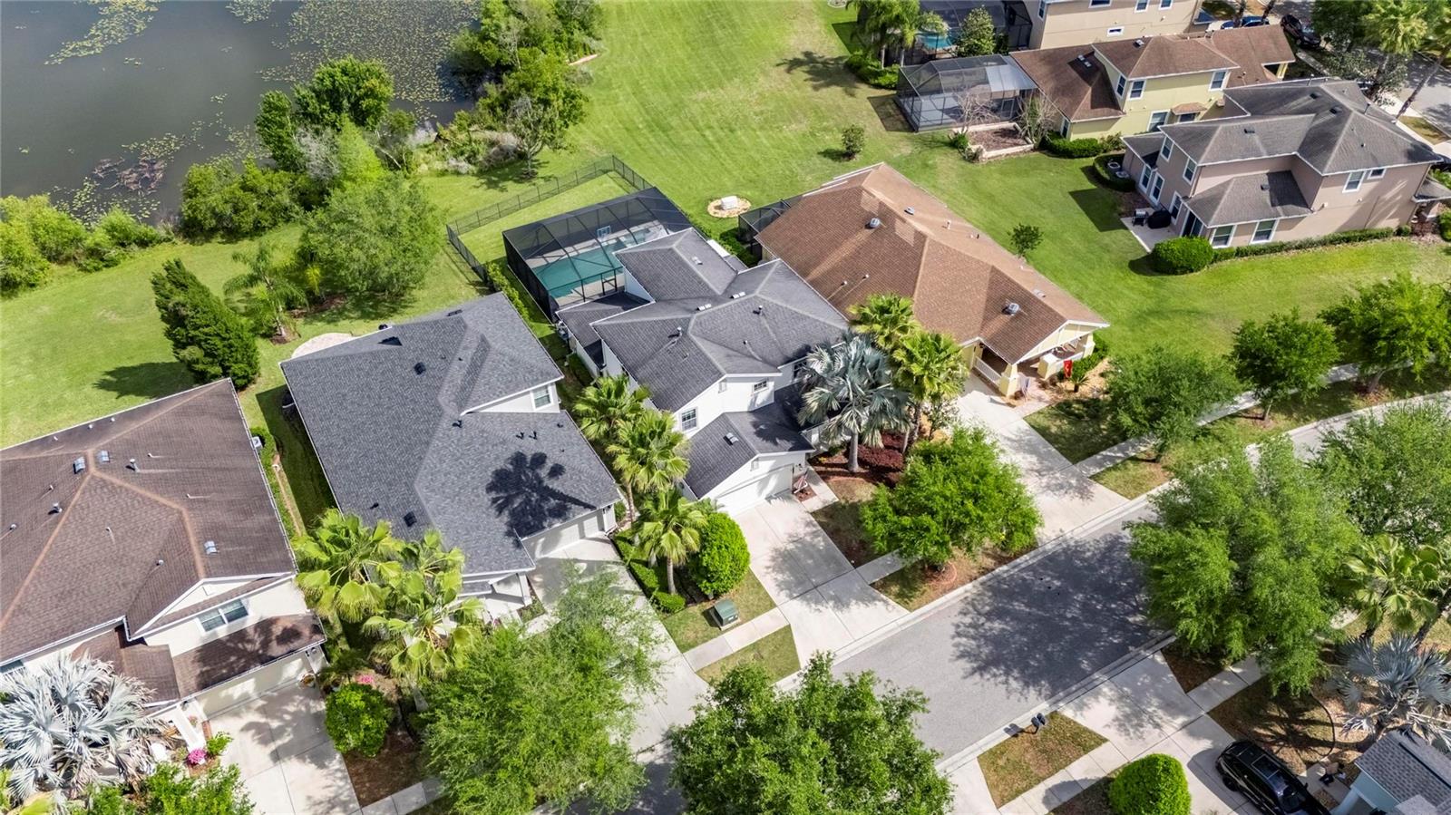 Image 59 of 72 For 8115 Savannah Point Court