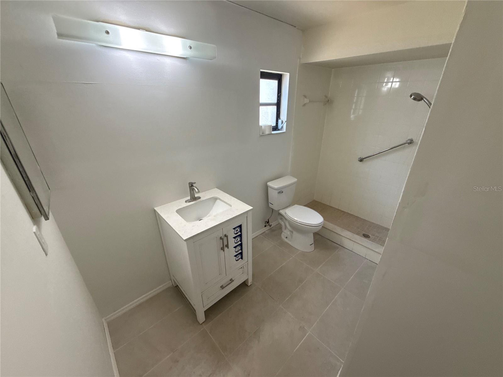 Image 12 of 16 For 4420 Marine Parkway