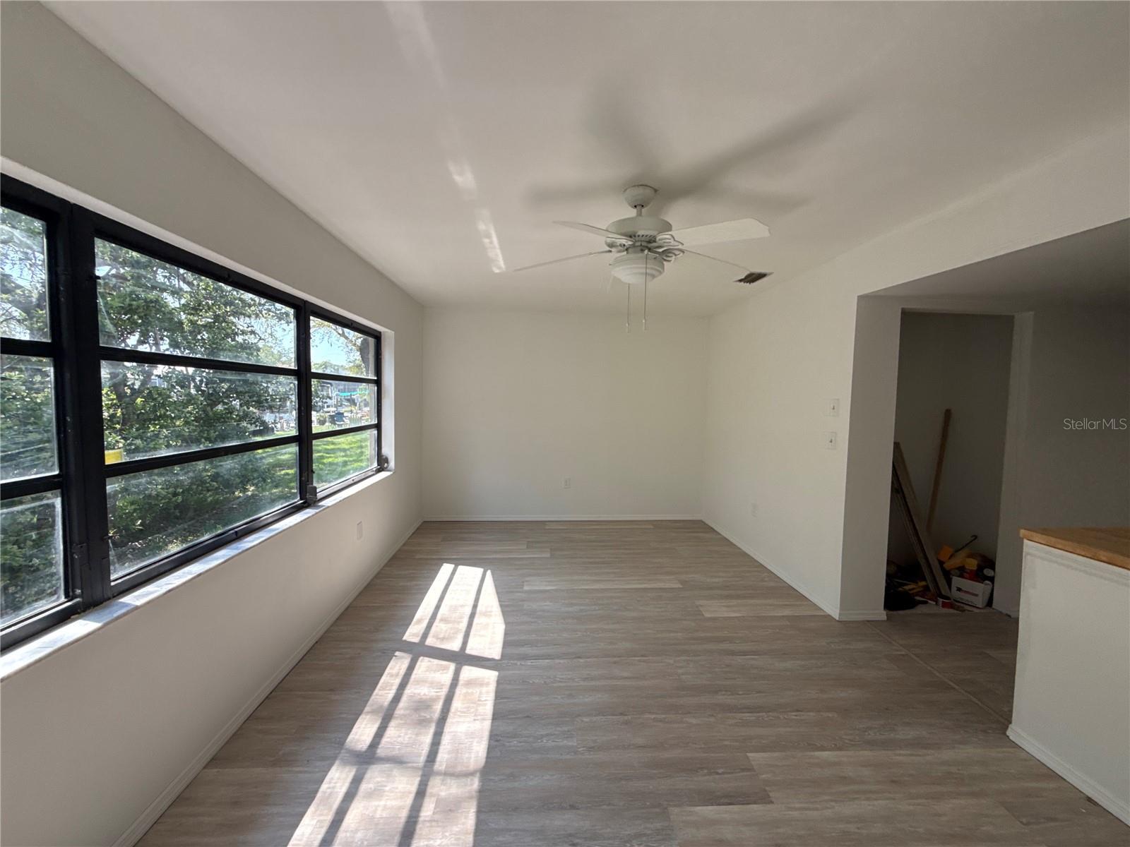 Image 4 of 16 For 4420 Marine Parkway