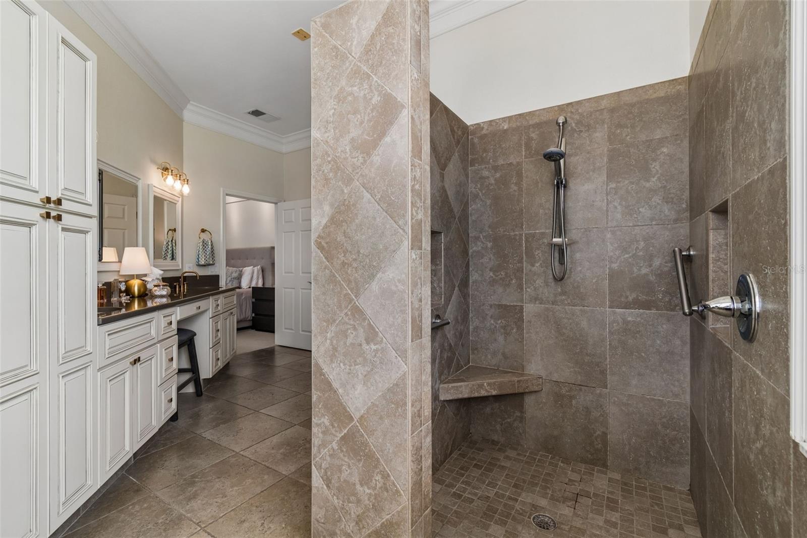 Image 32 of 54 For 3085 Shoal Creek Village Drive