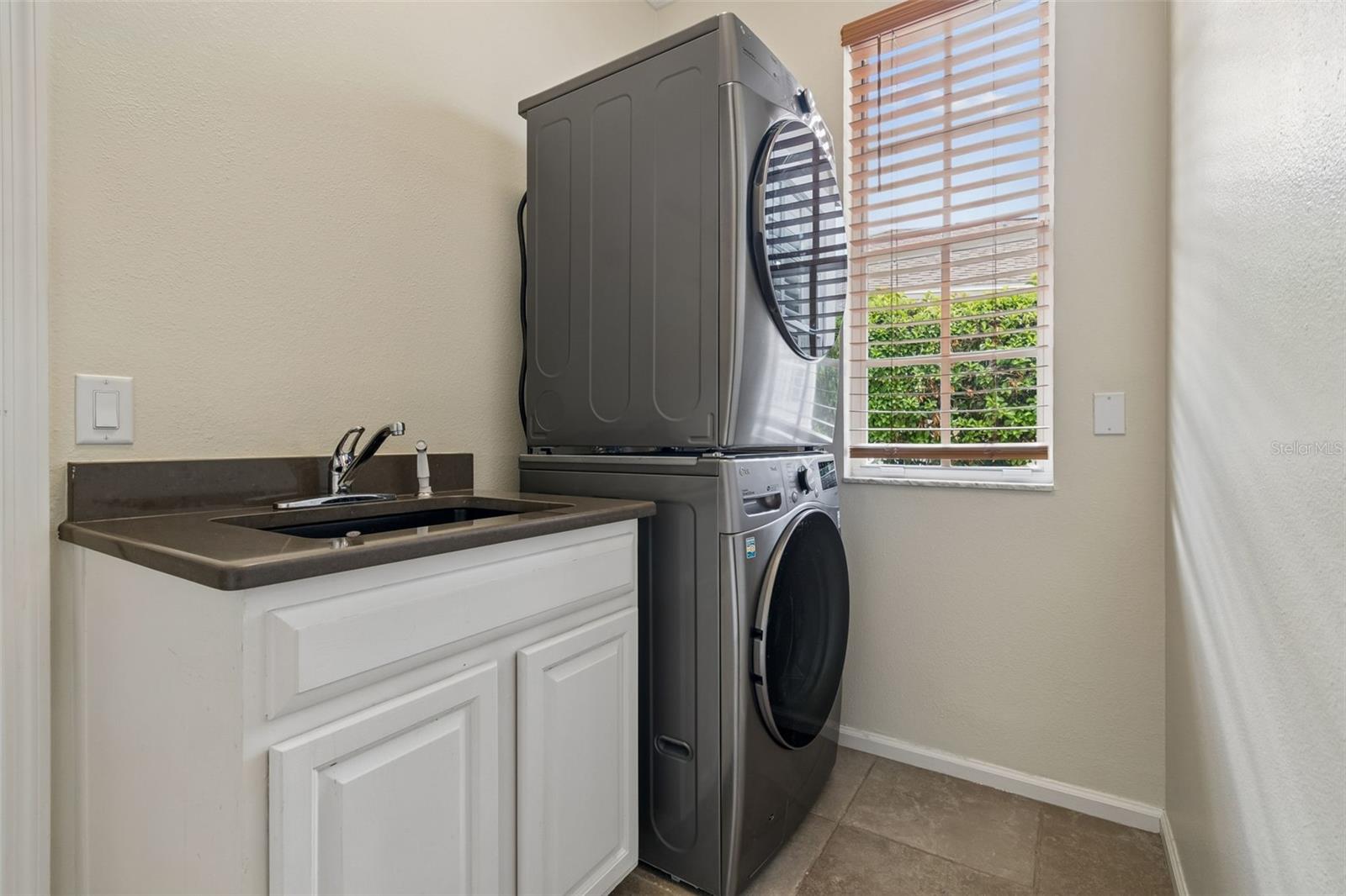 Image 37 of 54 For 3085 Shoal Creek Village Drive