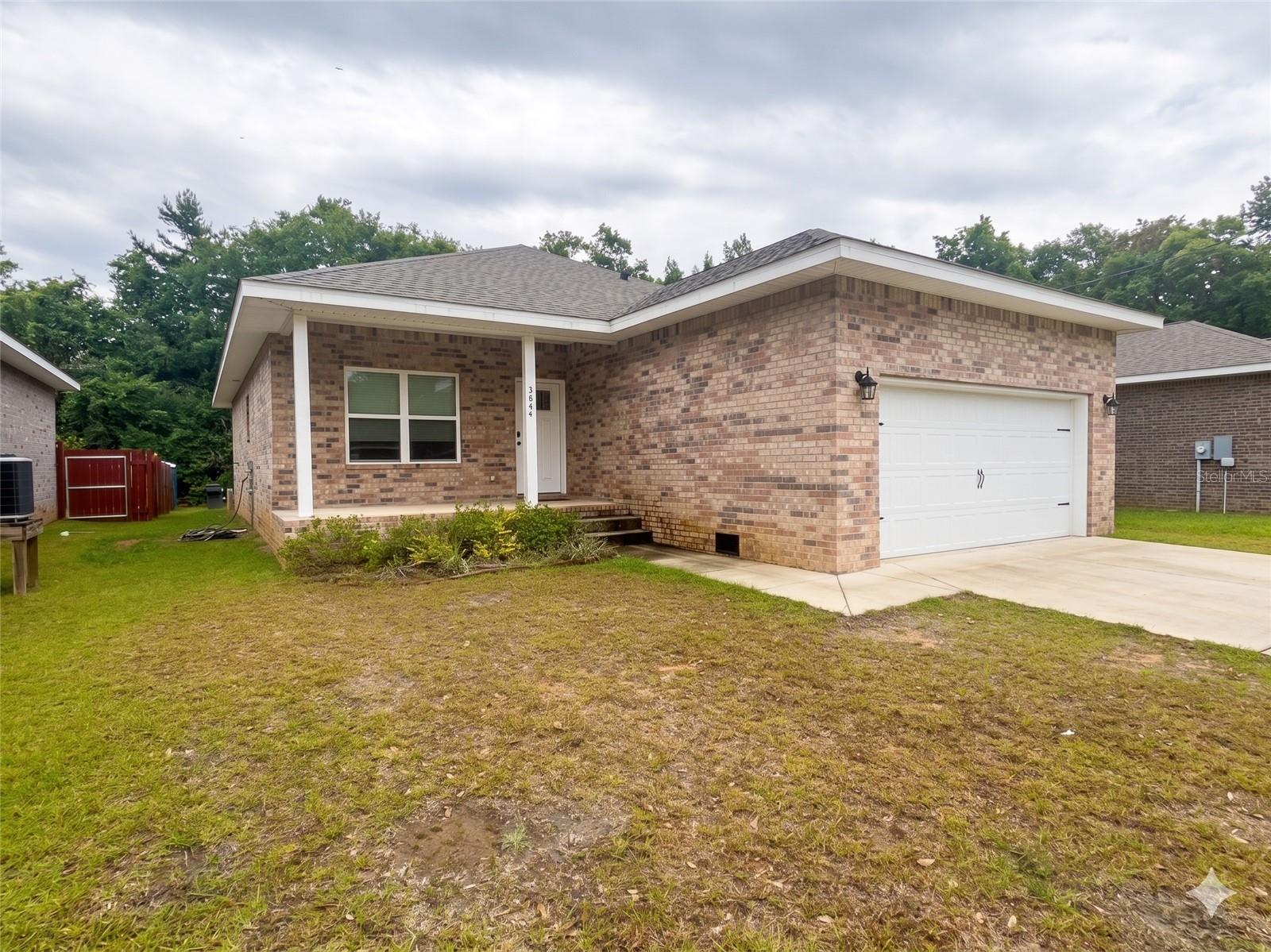 Image 10 of 19 For 3044 7th Avenue