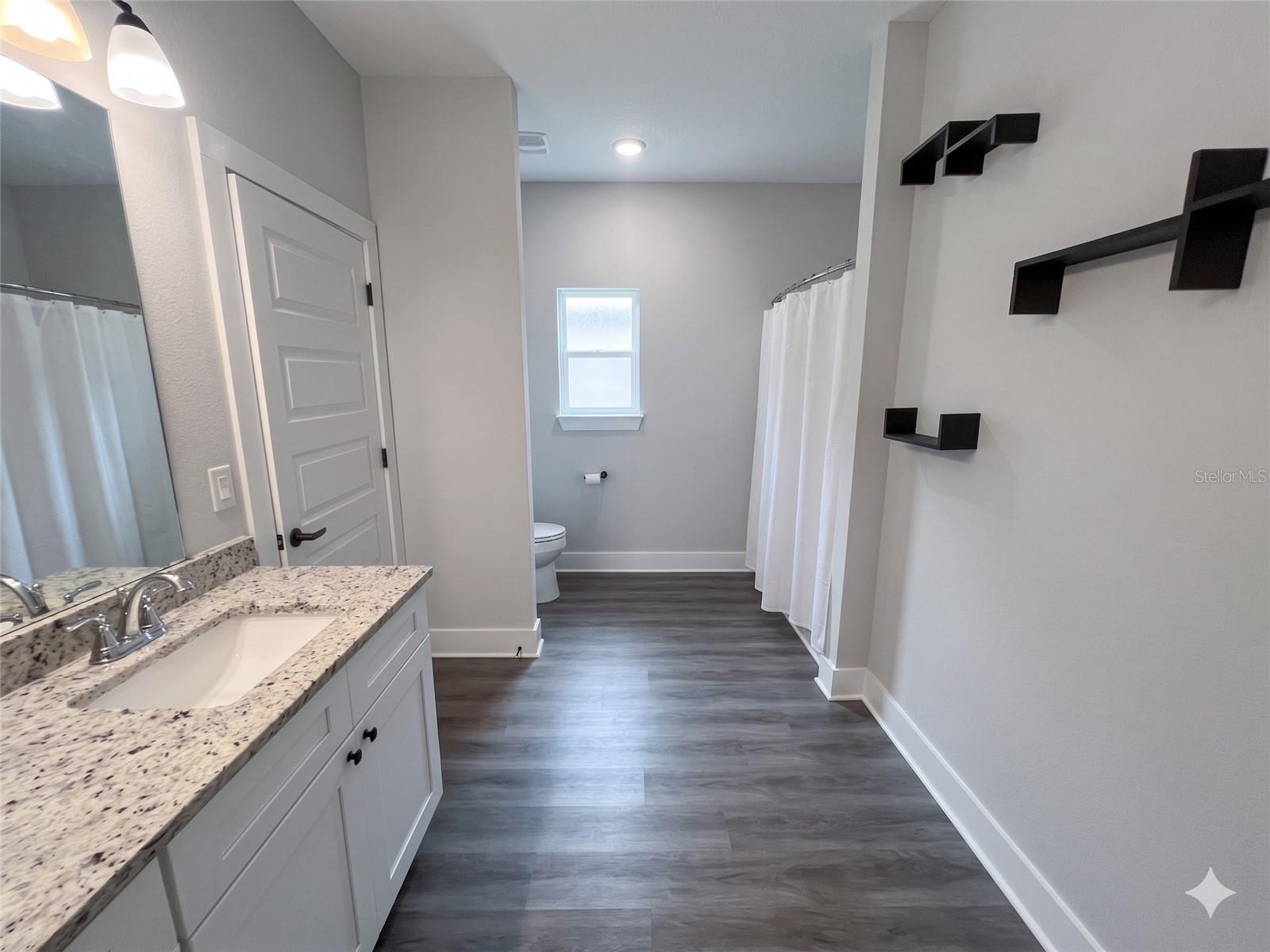 Image 4 of 19 For 3044 7th Avenue