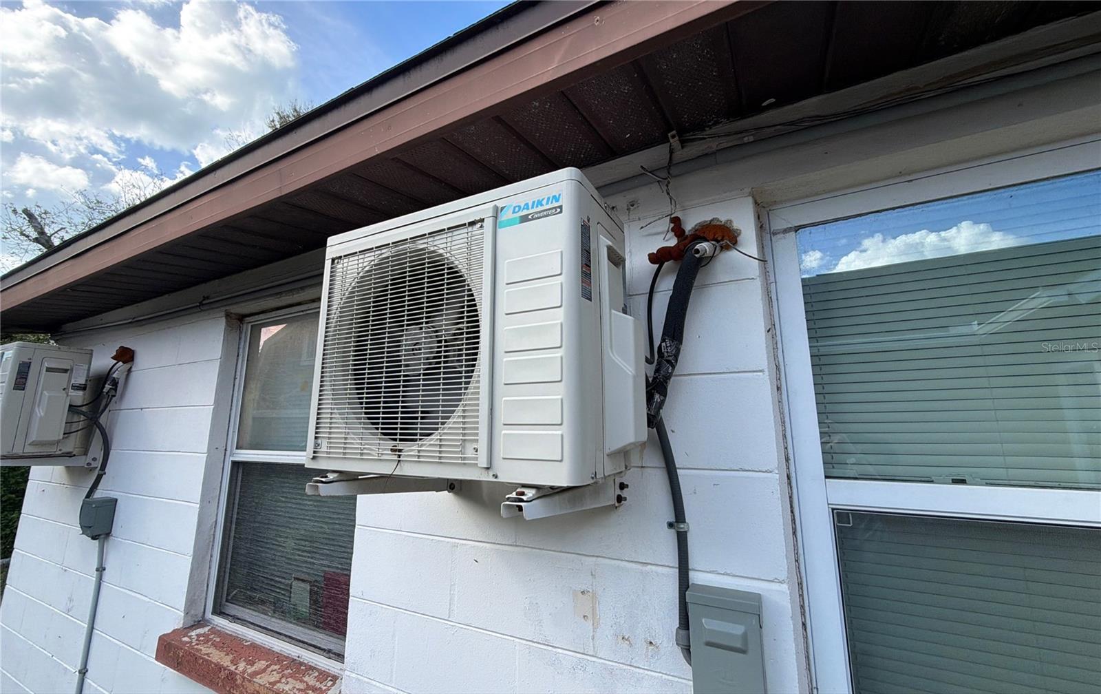 Image 9 of 10 For 1360 Washington Avenue