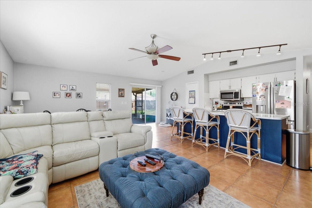 Image 14 of 32 For 5405 Stork Court