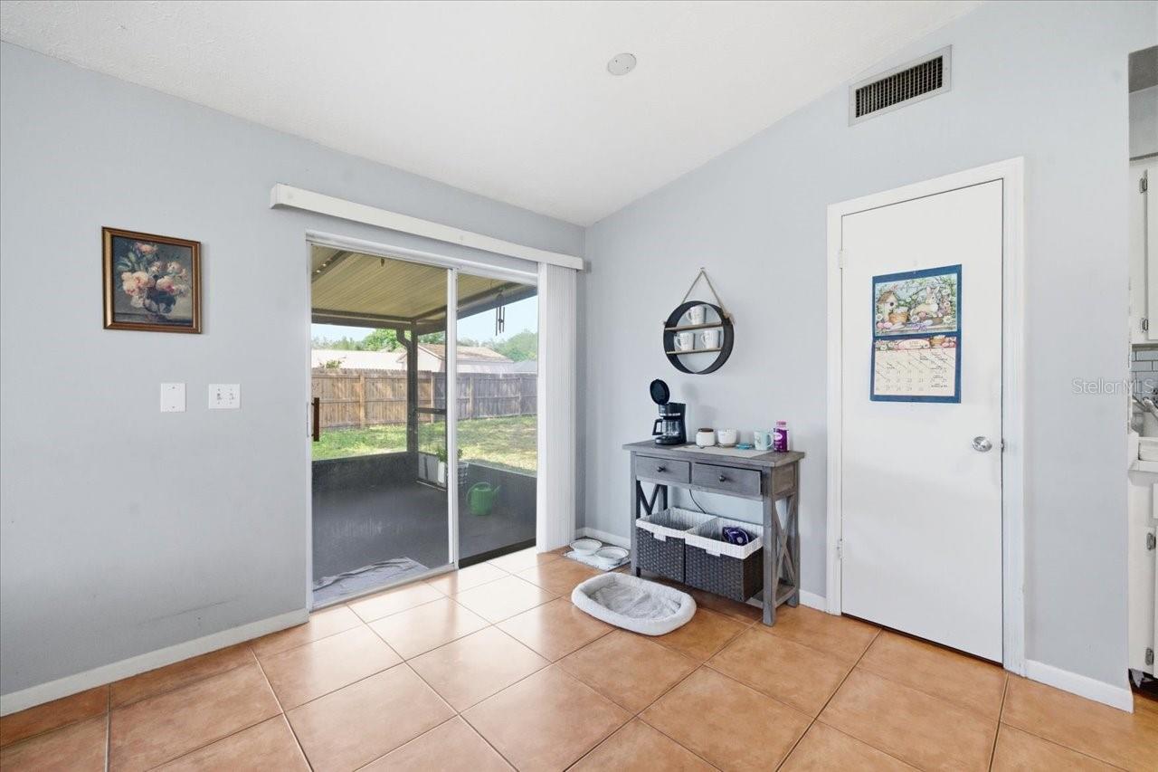 Image 17 of 32 For 5405 Stork Court