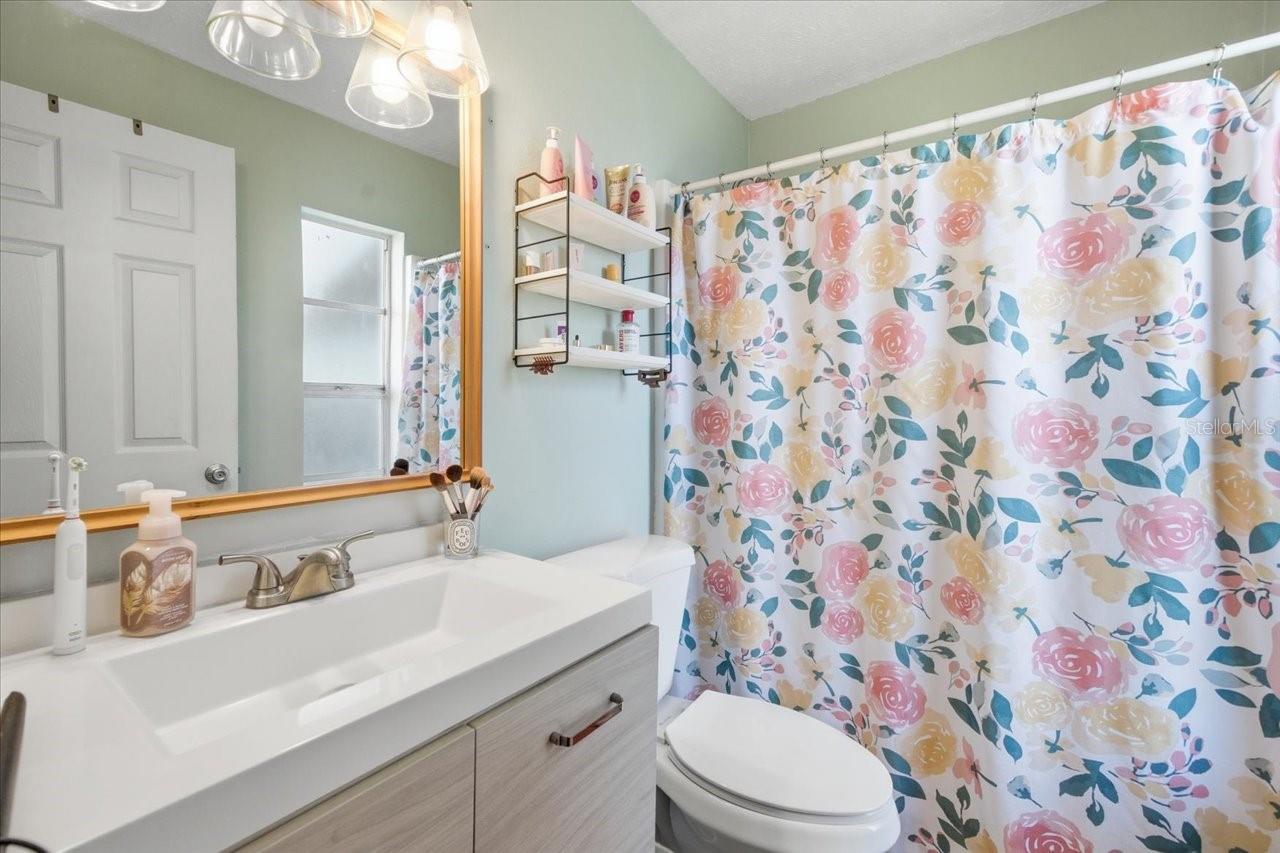 Image 20 of 32 For 5405 Stork Court