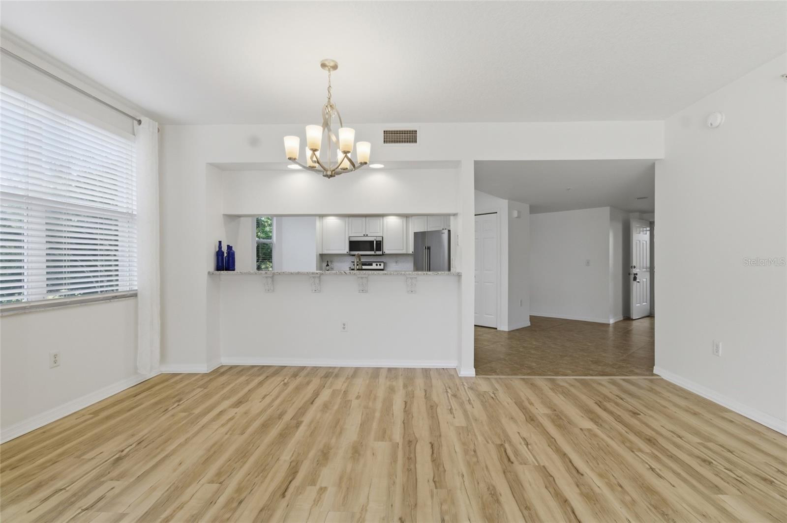 Image 10 of 37 For 960 Starkey Road 3106