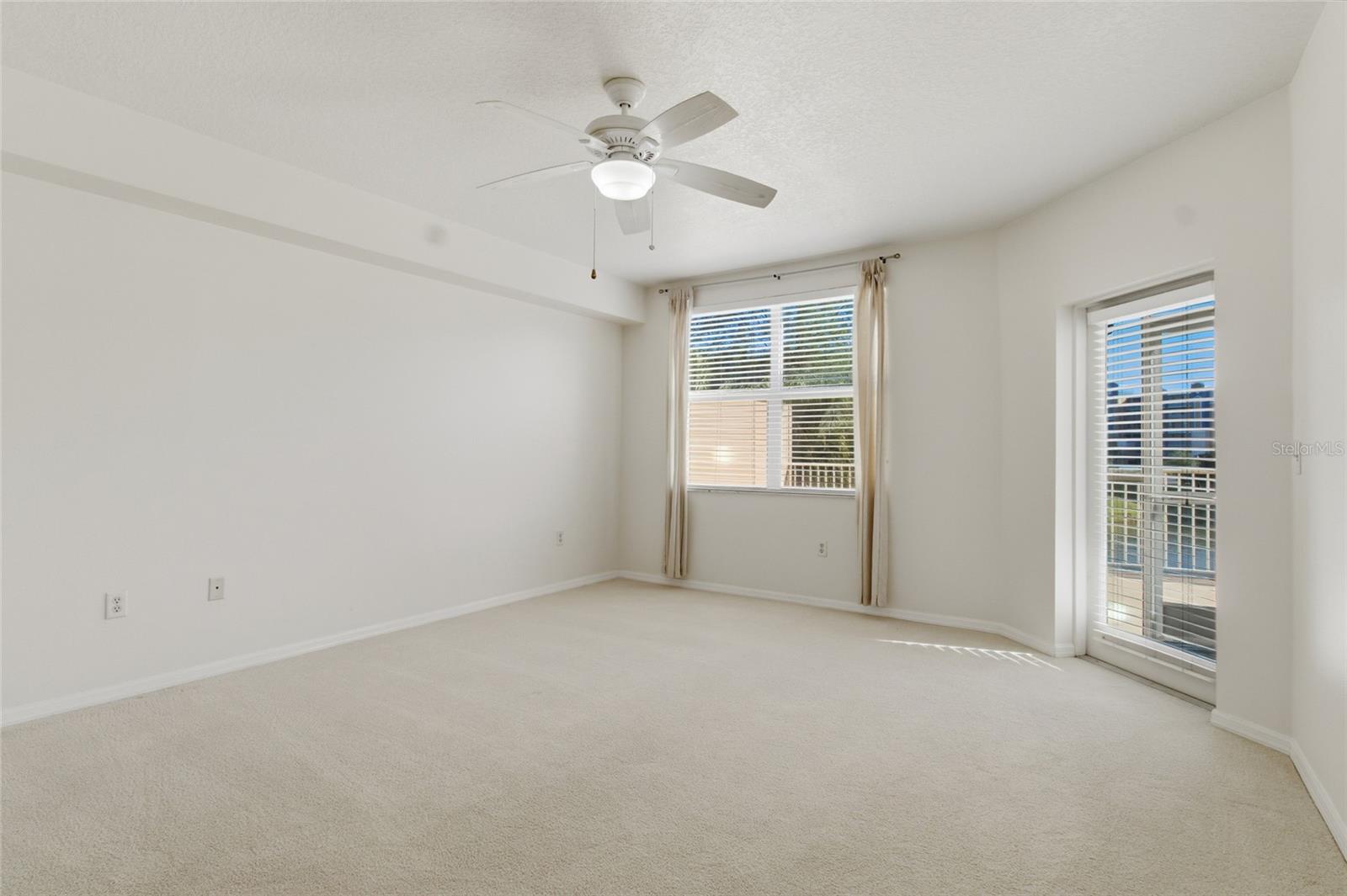 Image 17 of 37 For 960 Starkey Road 3106