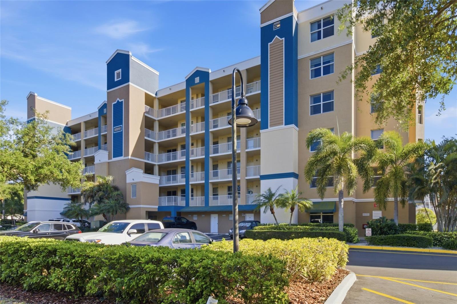 Image 2 of 37 For 960 Starkey Road 3106