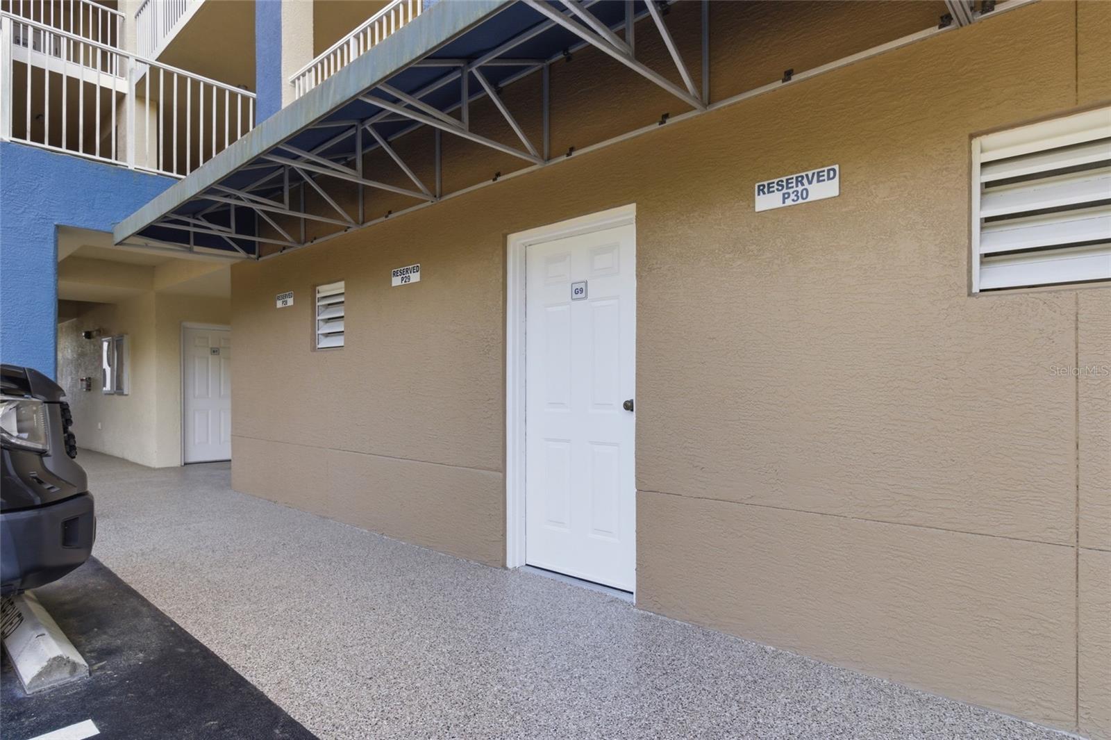 Image 31 of 37 For 960 Starkey Road 3106