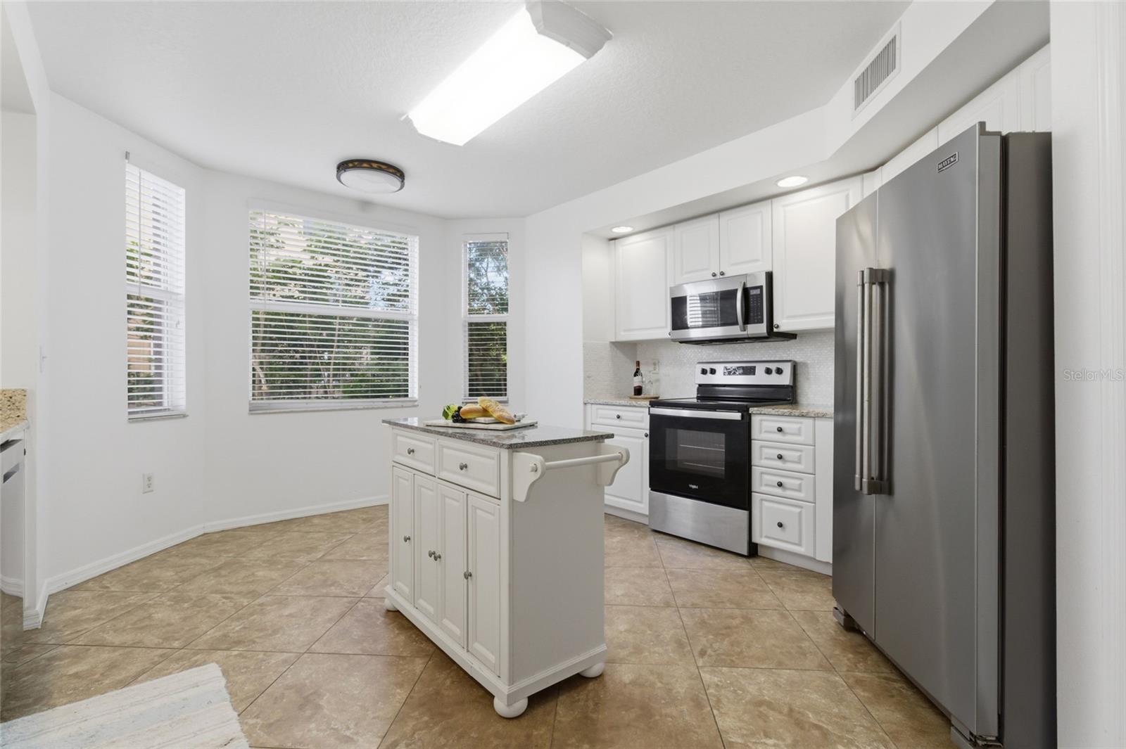 Image 4 of 37 For 960 Starkey Road 3106