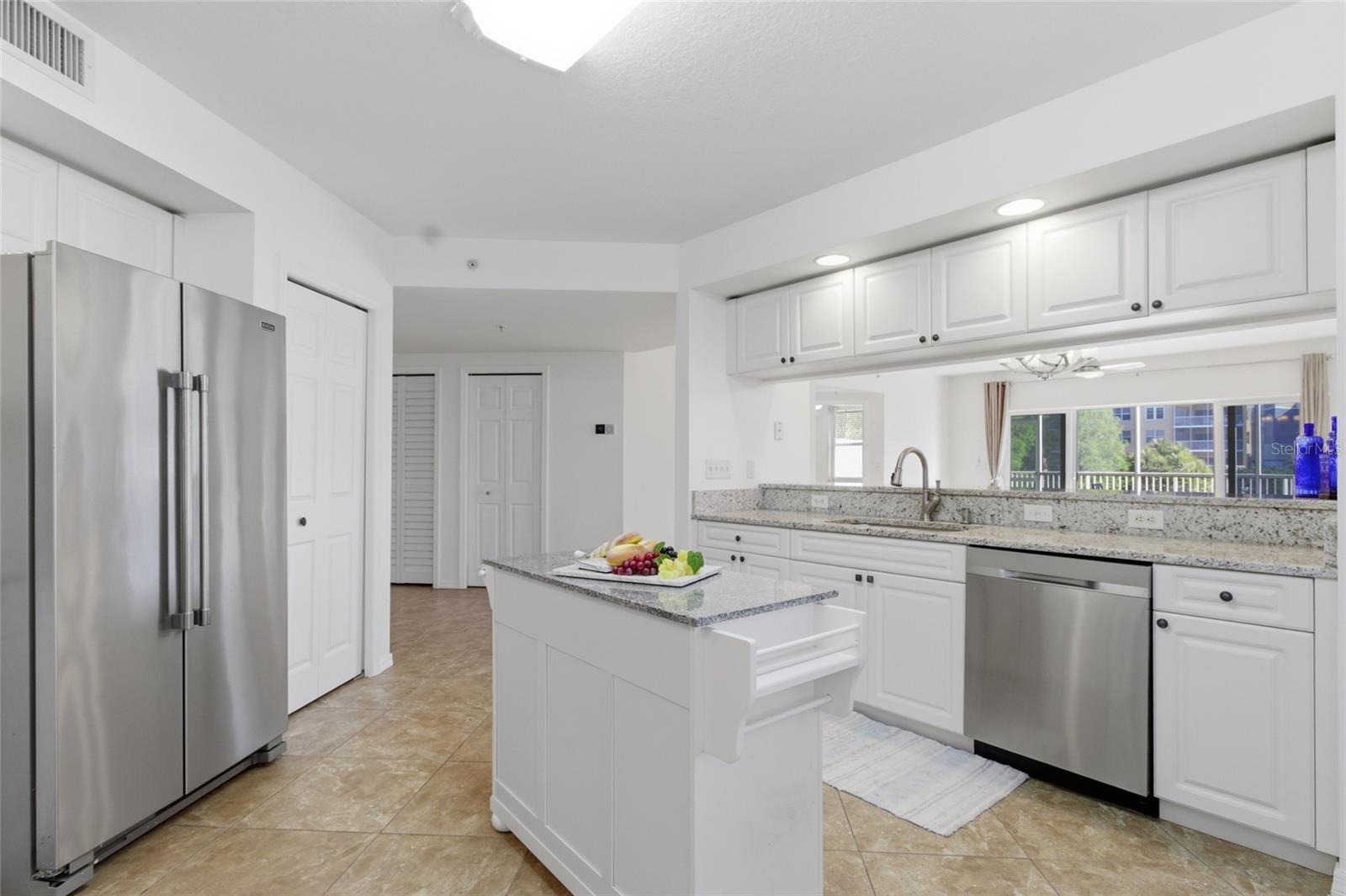 Image 6 of 37 For 960 Starkey Road 3106