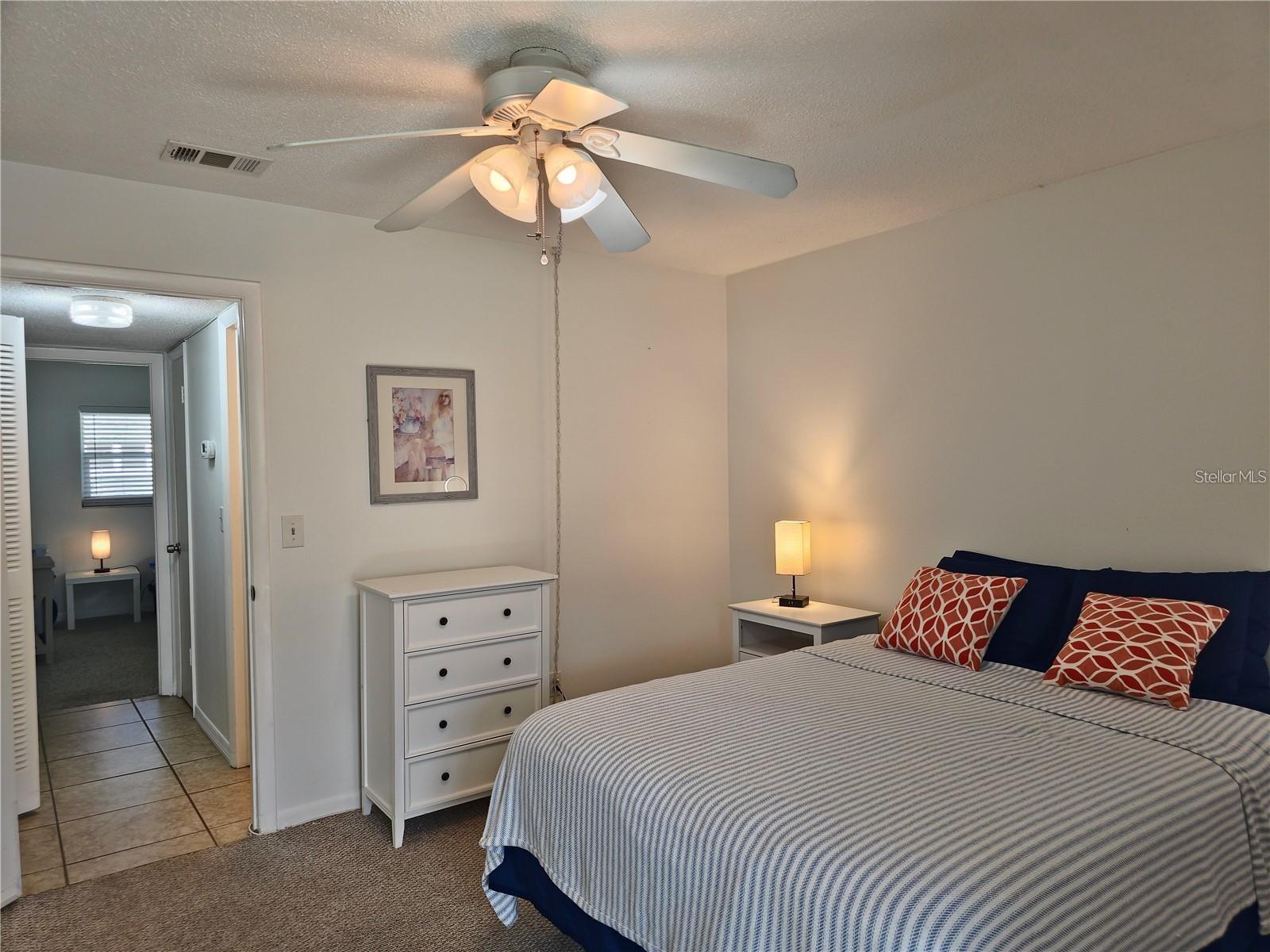 Listing photo id 20 for 5267 81st Street N 5