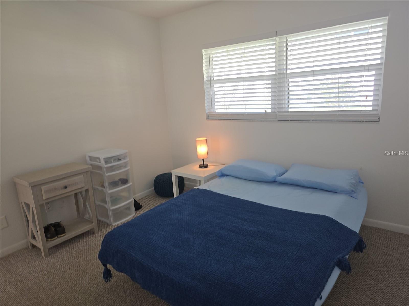 Listing photo id 23 for 5267 81st Street N 5