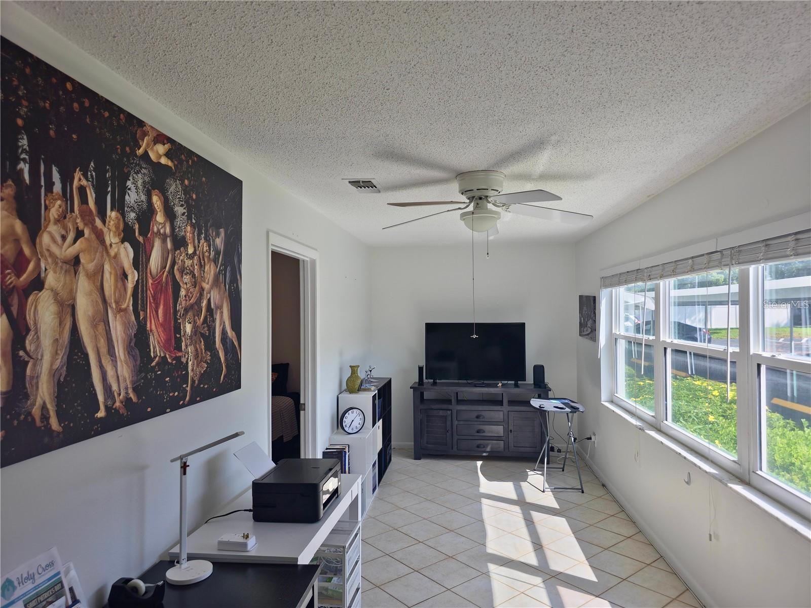 Listing photo id 26 for 5267 81st Street N 5