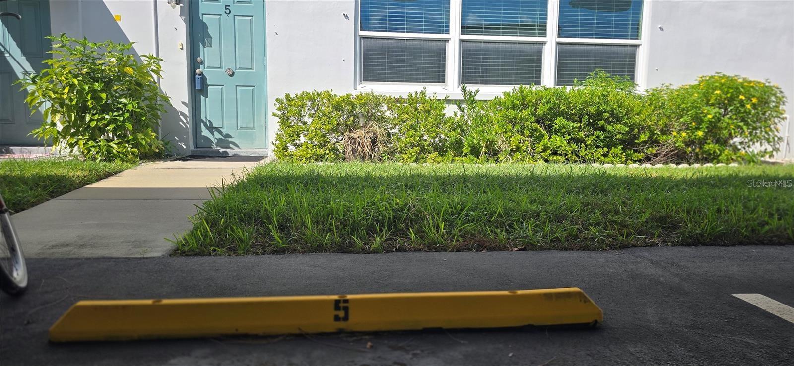 Listing photo id 29 for 5267 81st Street N 5