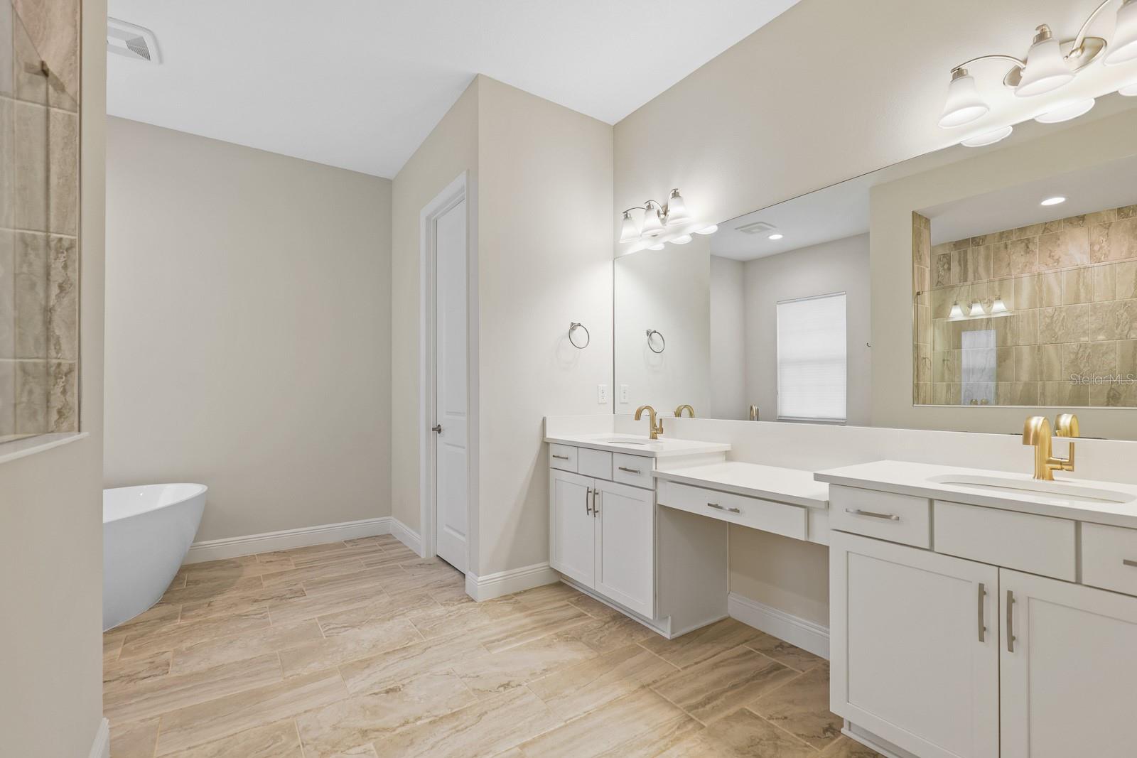 Image 24 of 55 For 6269 Hidden Branch Drive