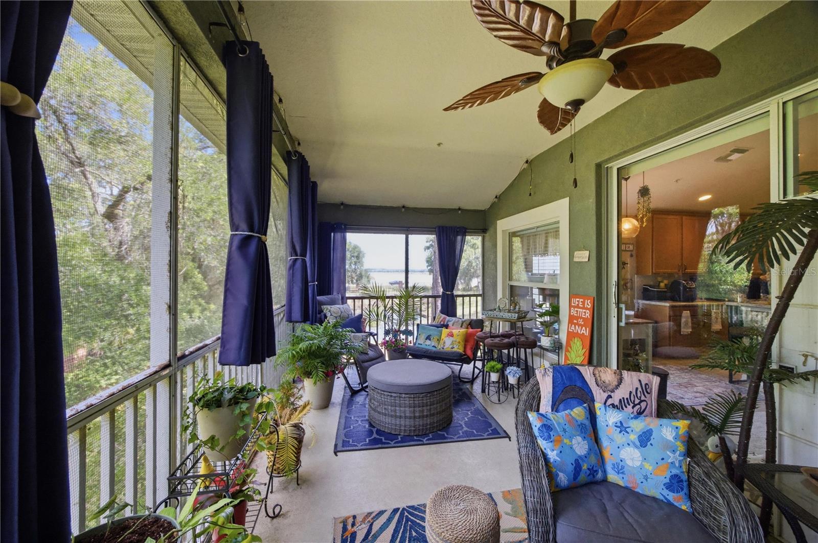 Image 28 of 36 For 2111 River Turia Circle