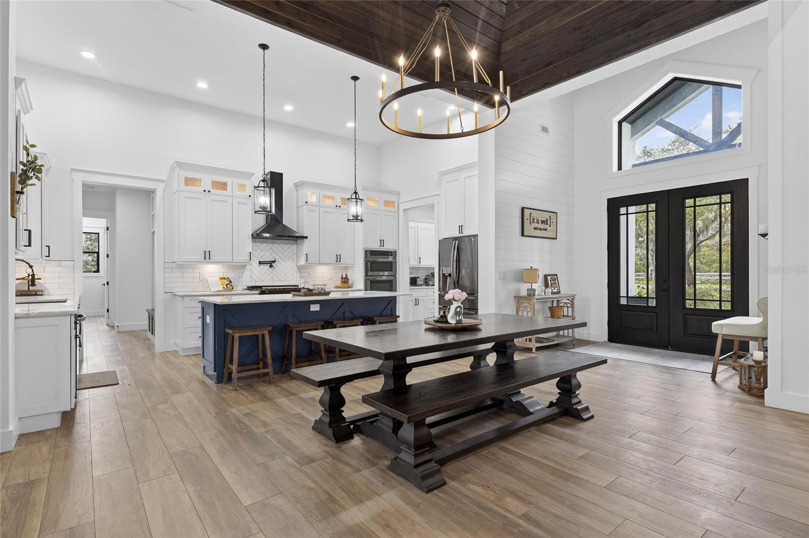 Image 11 of 95 For 16410 Alderman Turner Road