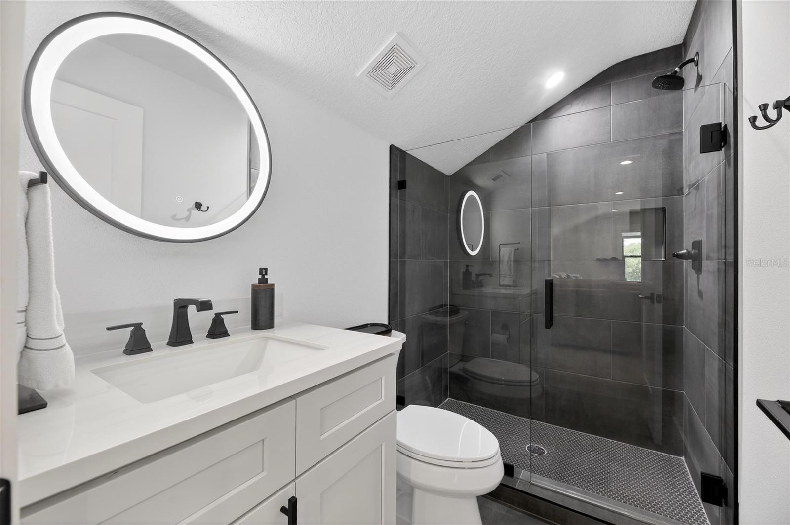 Image 62 of 95 For 16410 Alderman Turner Road