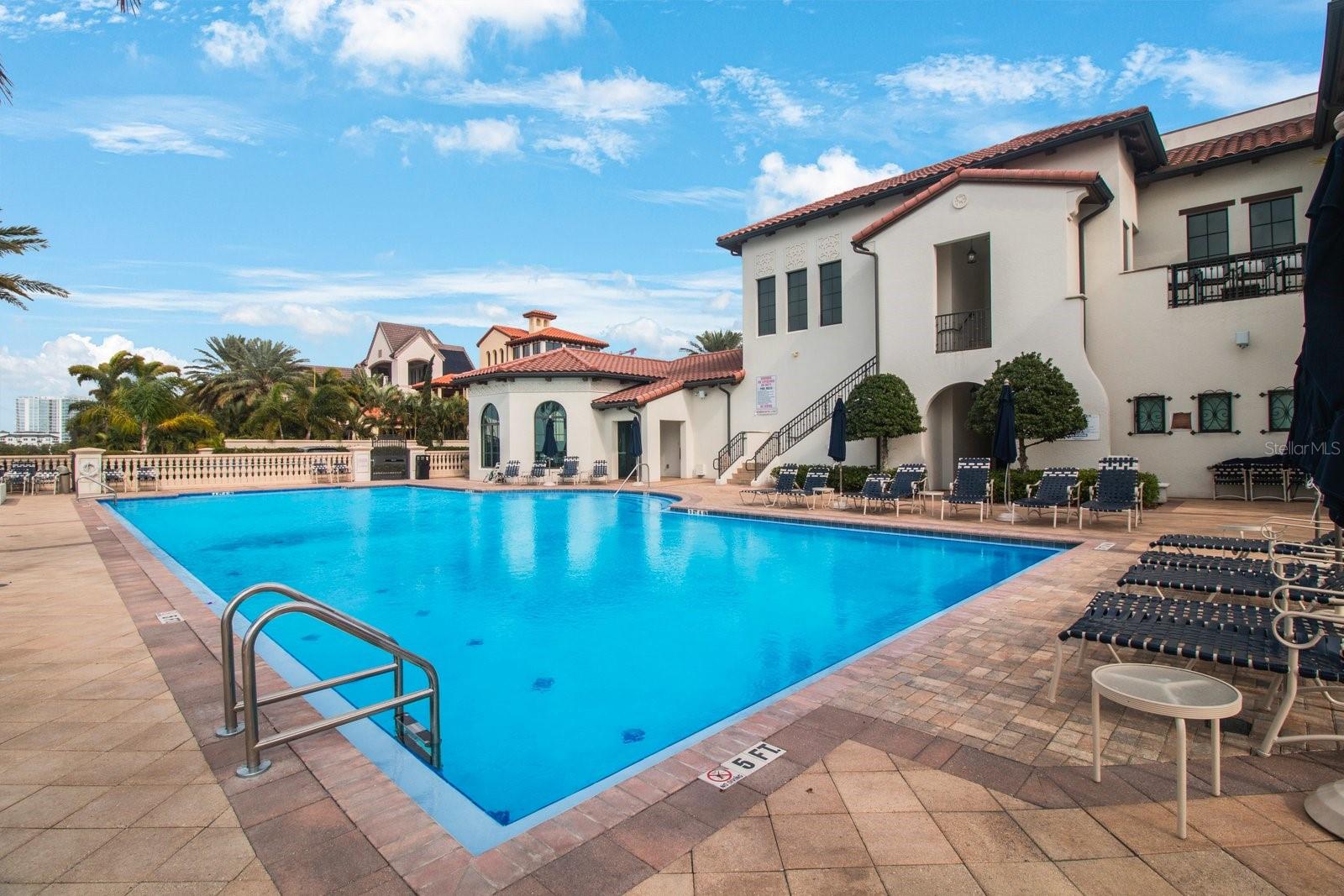 Image 37 of 40 For 4884 Yacht Club Drive