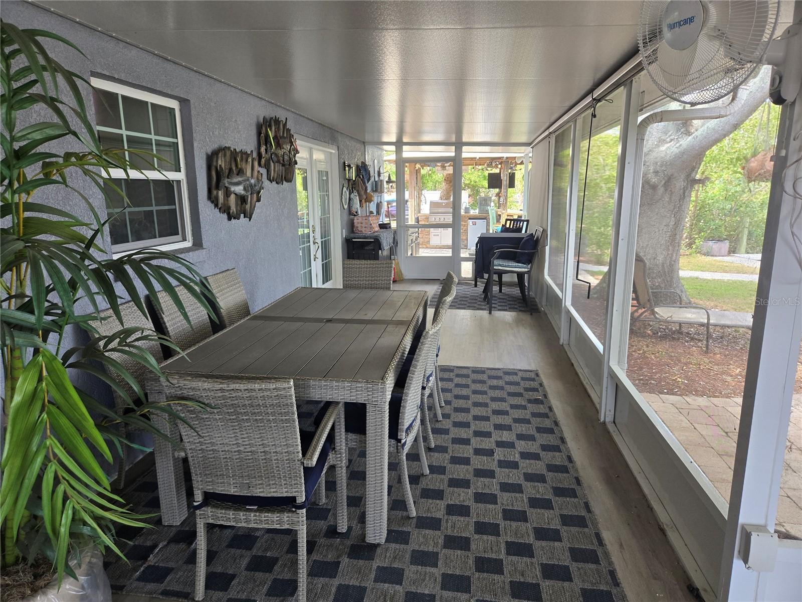 Image 23 of 67 For 107 6th Street Nw