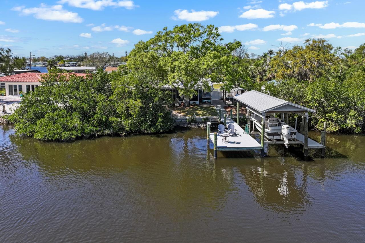 Image 52 of 67 For 107 6th Street Nw