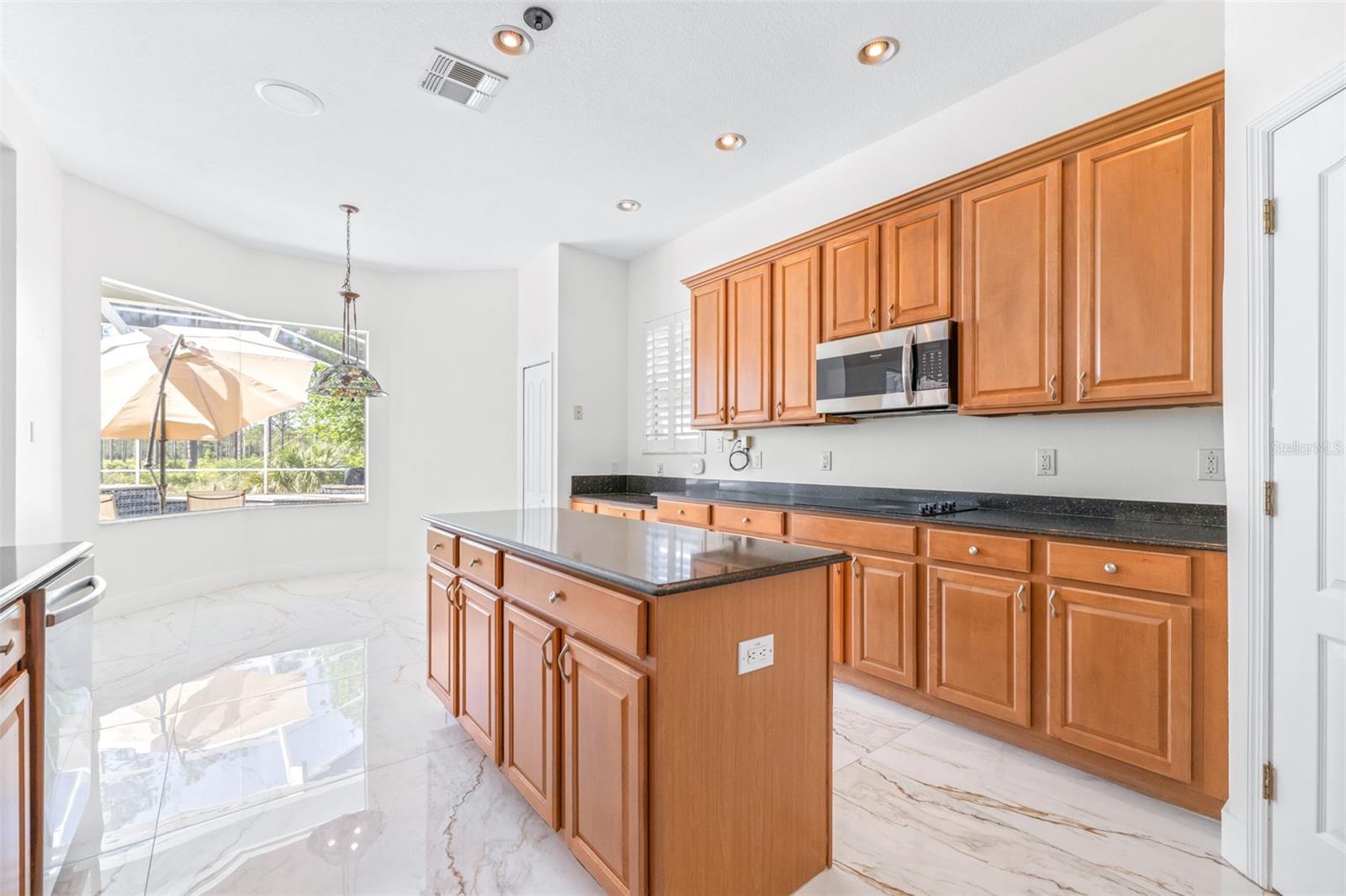 Image 17 of 83 For 10102 Deercliff Drive