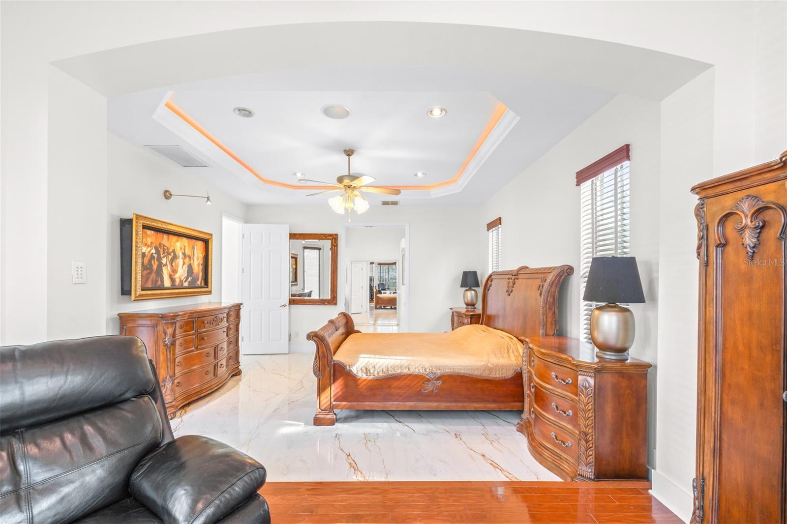 Image 25 of 83 For 10102 Deercliff Drive