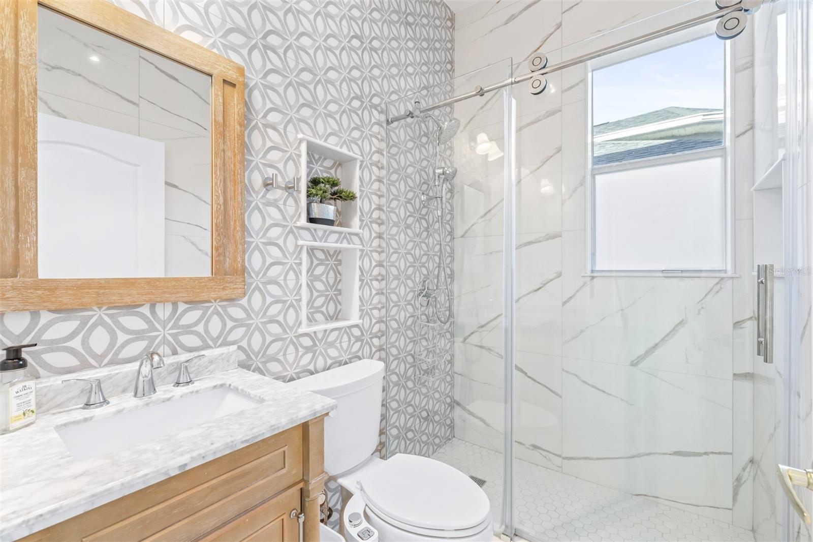 Image 31 of 83 For 10102 Deercliff Drive