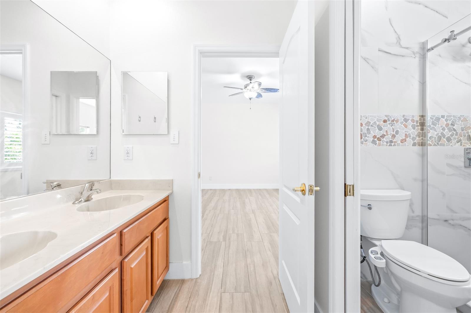 Image 36 of 83 For 10102 Deercliff Drive