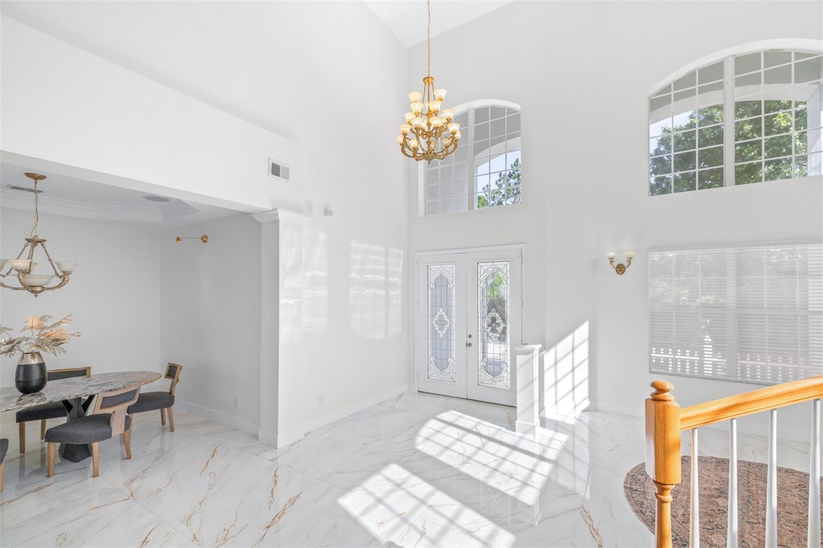 Image 6 of 83 For 10102 Deercliff Drive