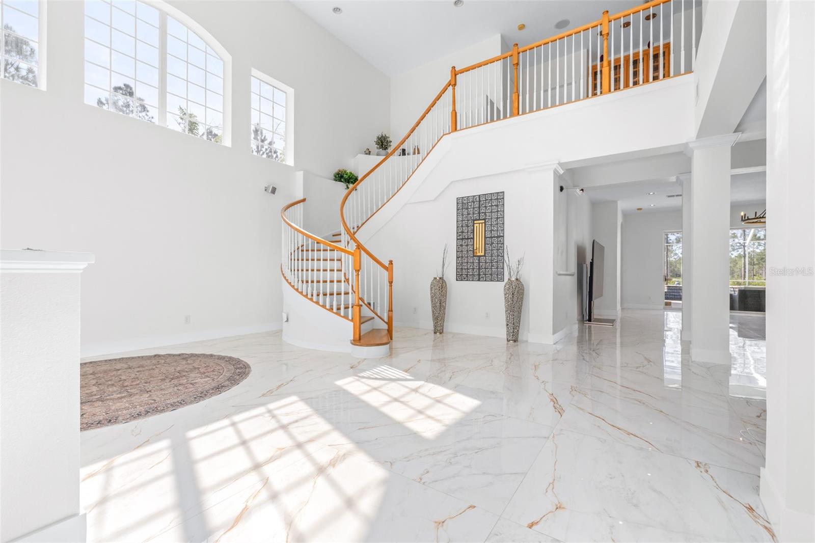 Image 7 of 83 For 10102 Deercliff Drive