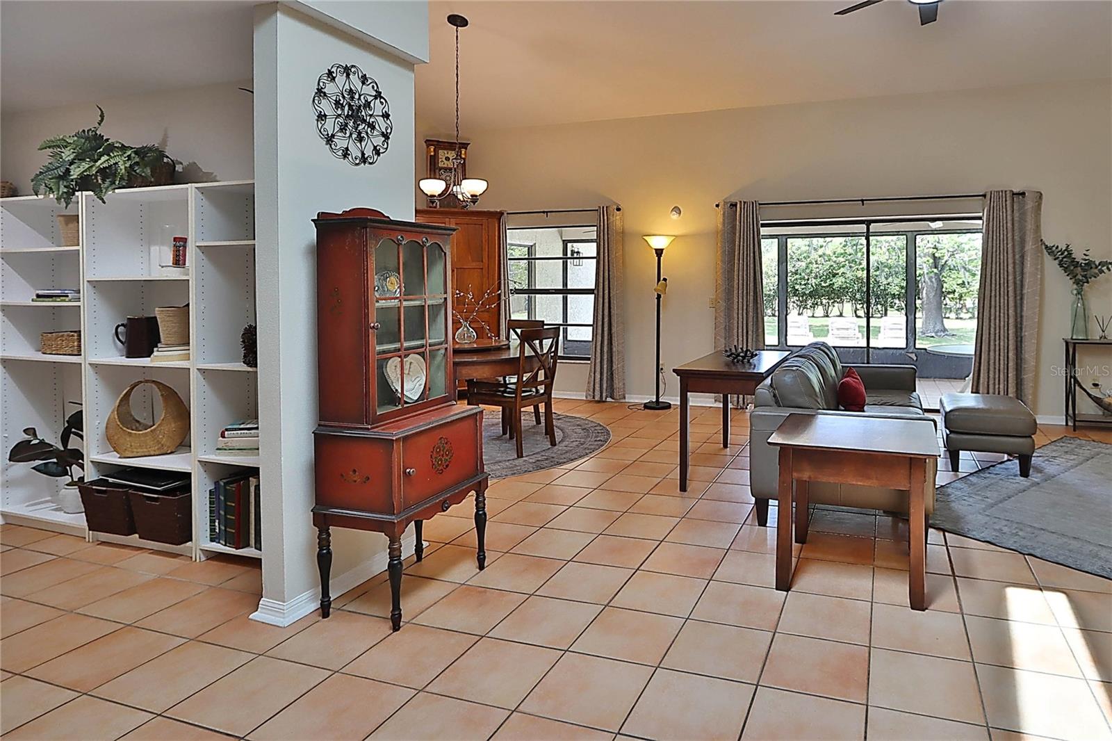 Image 12 of 34 For 19814 Deer Hollow Lane