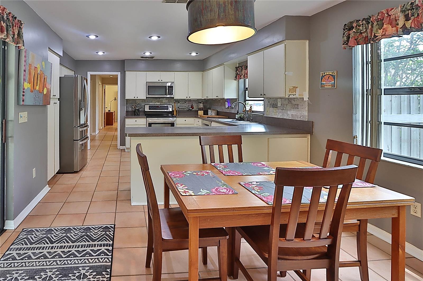 Image 22 of 34 For 19814 Deer Hollow Lane