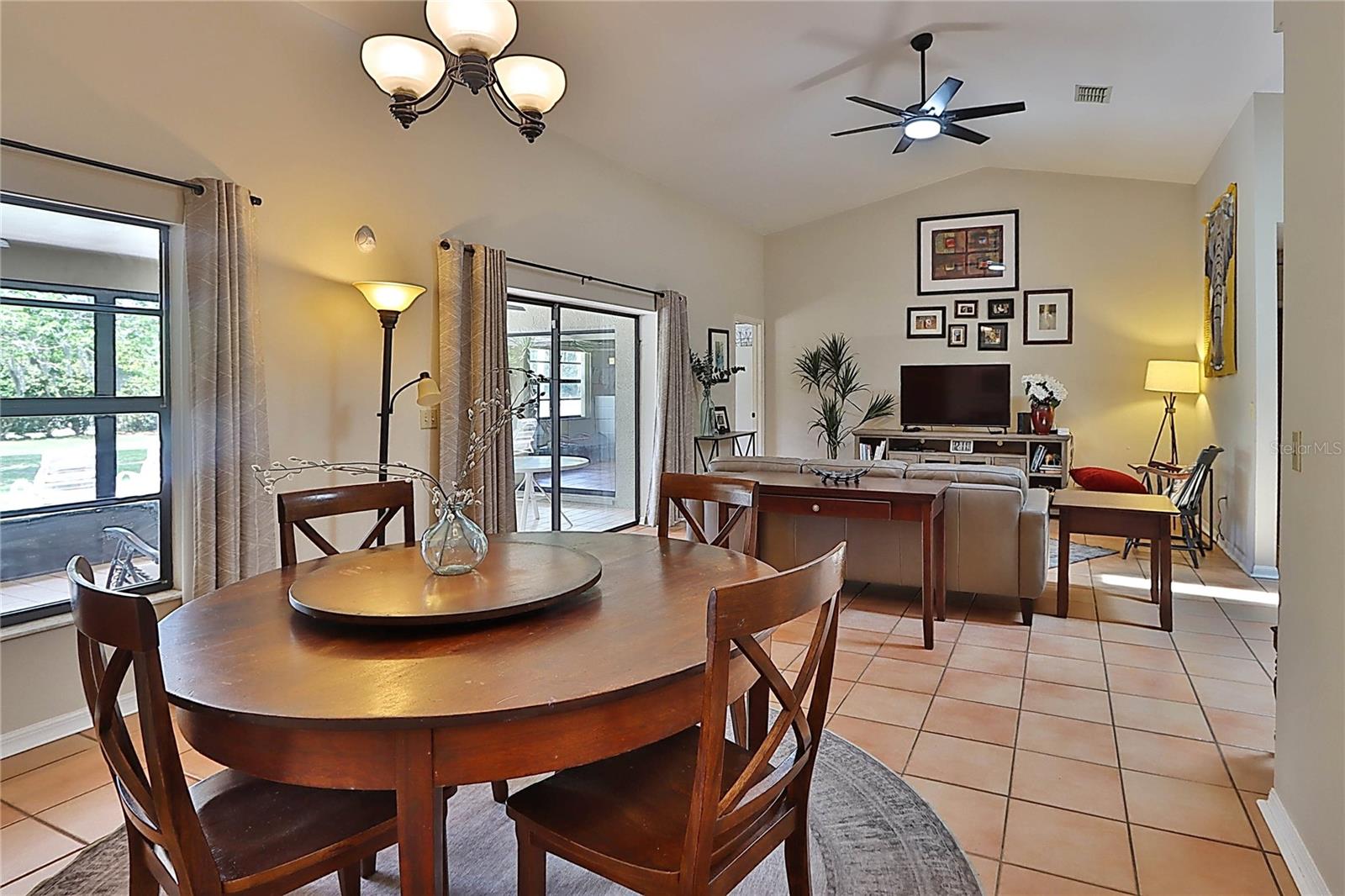 Image 26 of 34 For 19814 Deer Hollow Lane