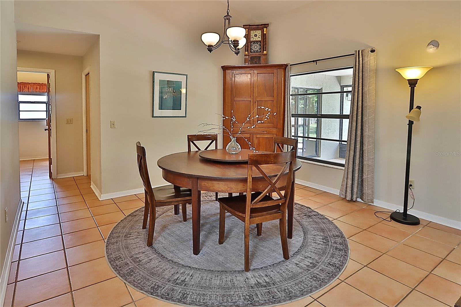 Image 27 of 34 For 19814 Deer Hollow Lane