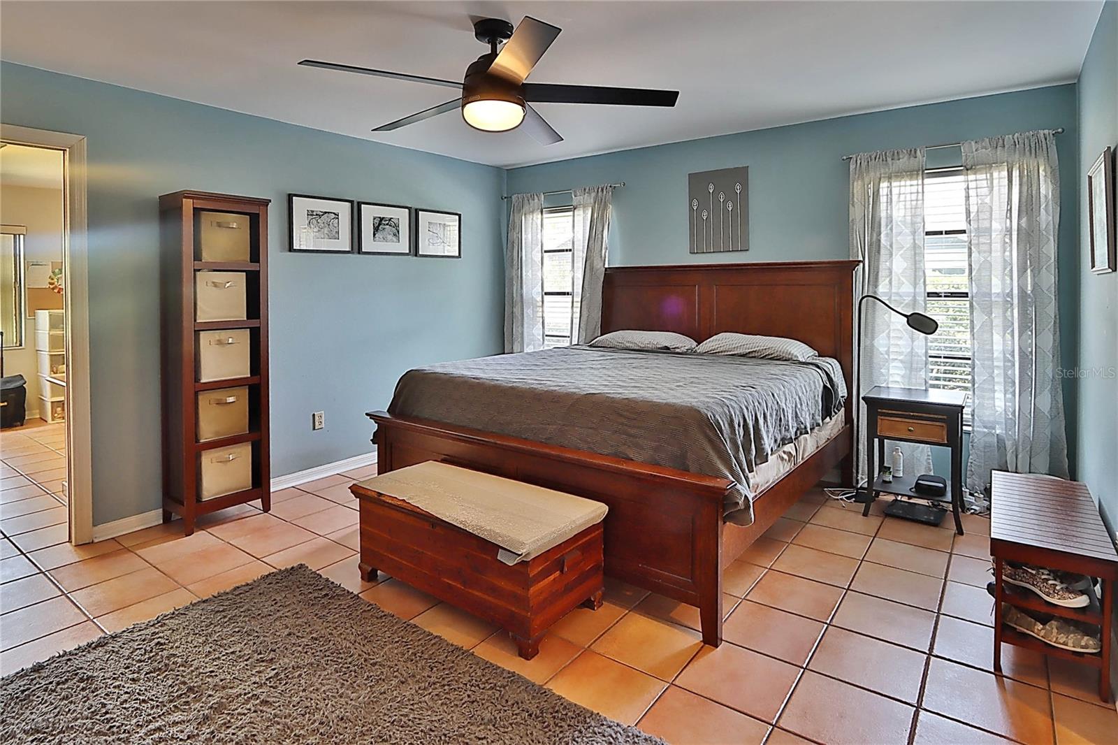 Image 5 of 34 For 19814 Deer Hollow Lane