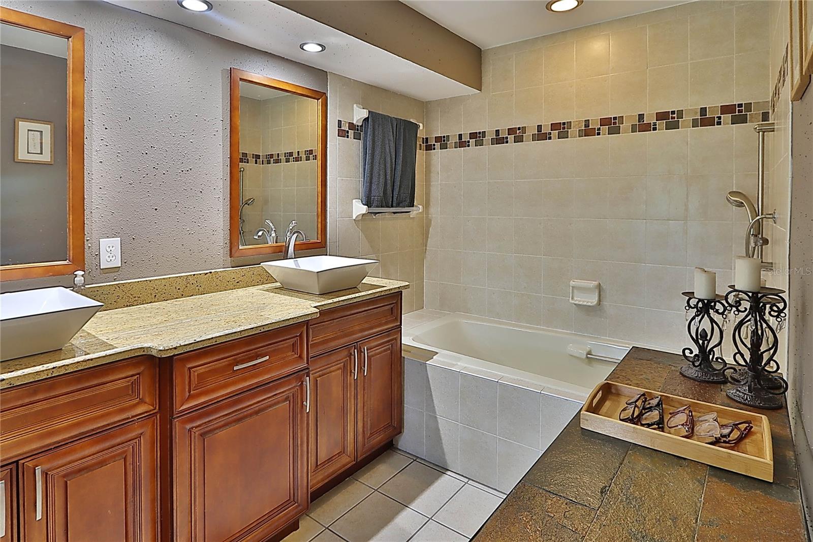 Image 9 of 34 For 19814 Deer Hollow Lane